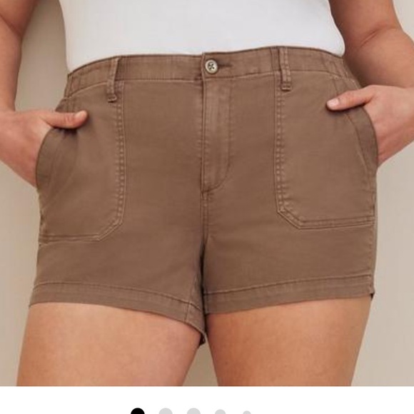 Torrid high rise chino short size 26 - Picture 5 of 15